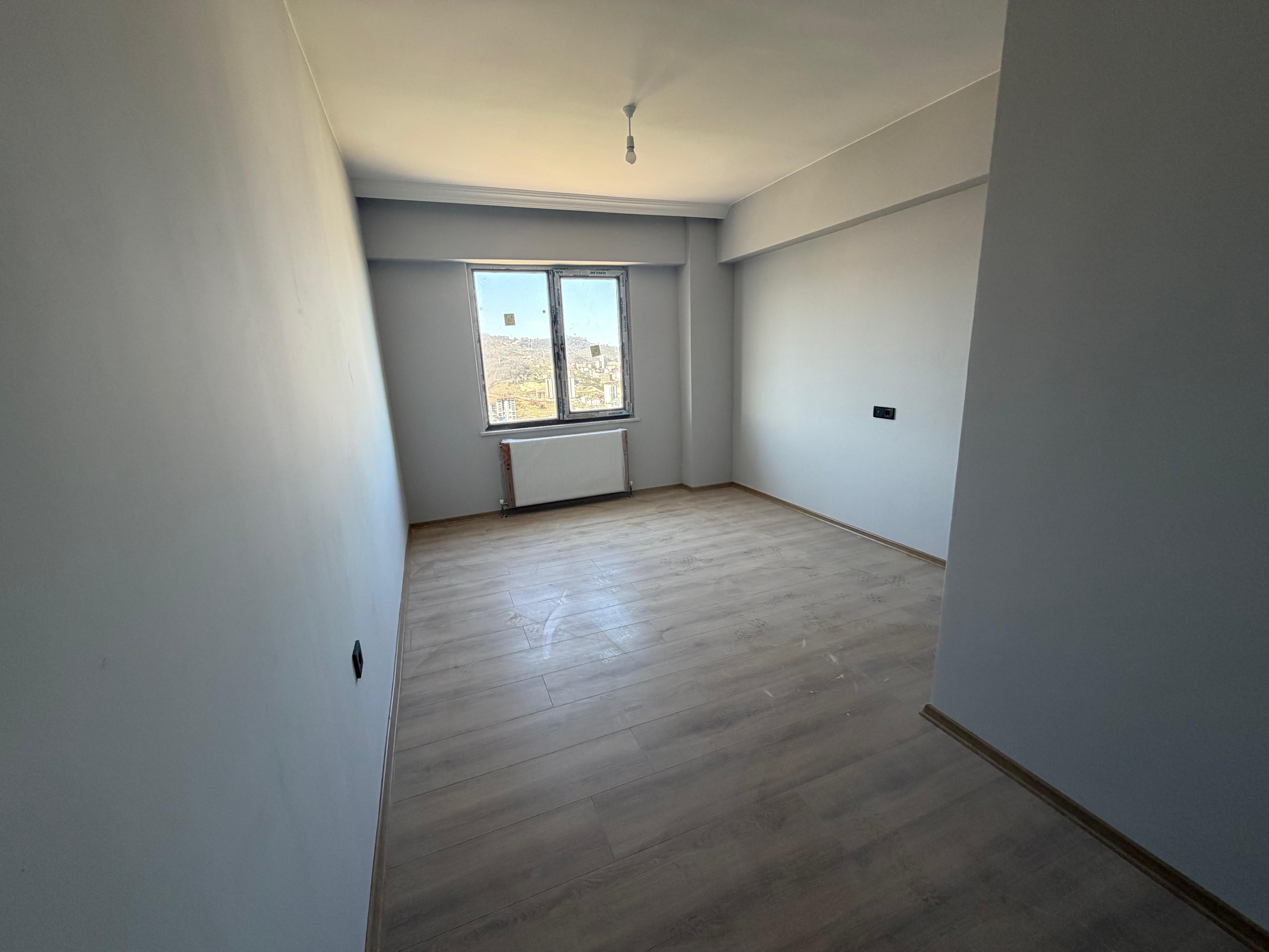 MABEL'DEN LEB-İ DERYA SİTESİNDE MANZARALI SATILIK DAİRE